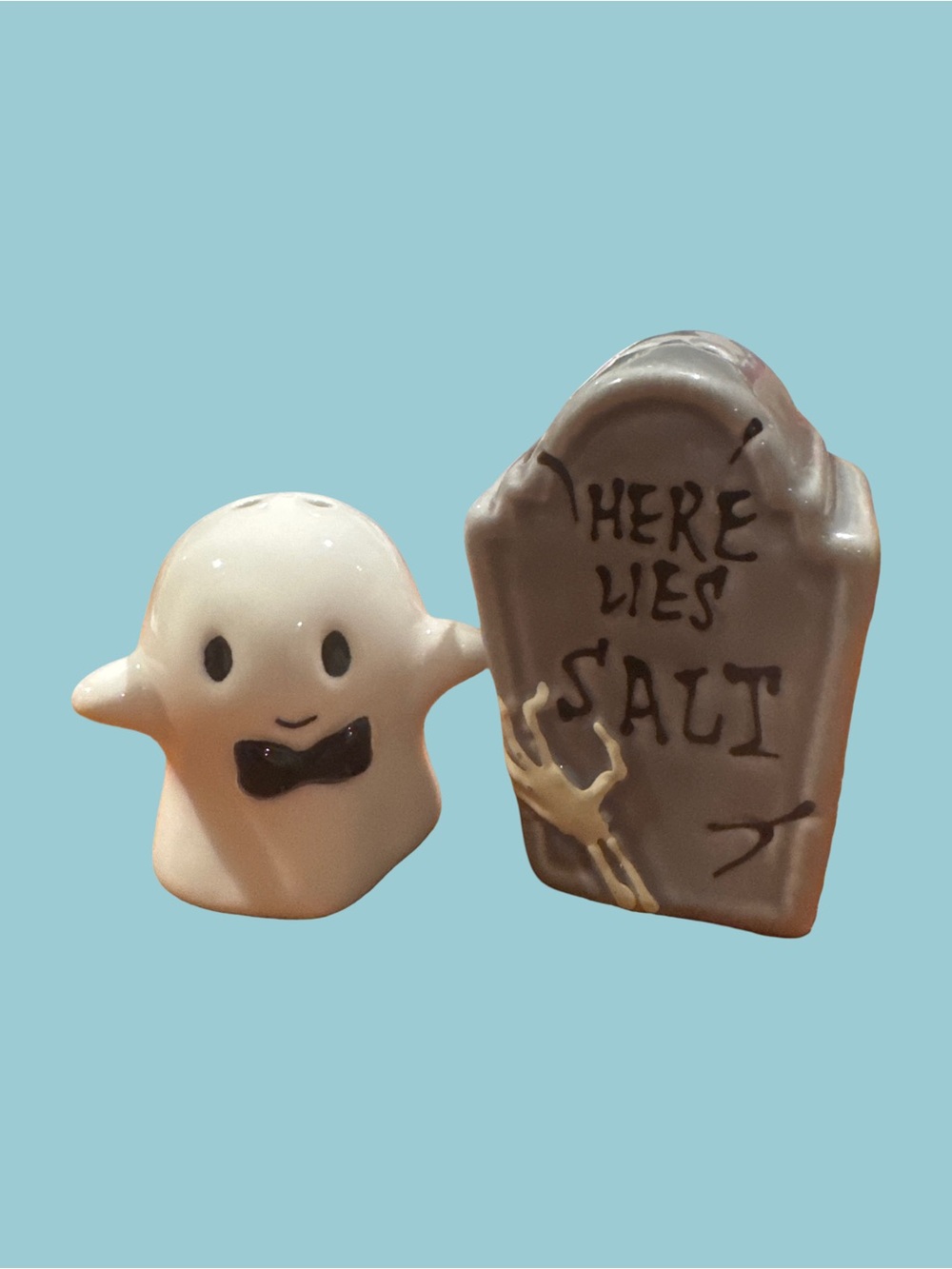 Halloween Ghost & Tombstone Salt and Pepper Shaker Set - White and Gray